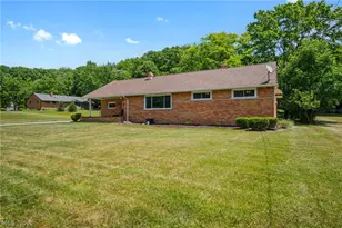 2075 Heatherlane Dr, Grandview Heights, OH 44147 - Photo 41