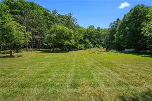 2075 Heatherlane Dr, Grandview Heights, OH 44147 - Photo 49