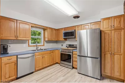 2075 Heatherlane Drive, Grandview Heights, OH 44147 - Photo 21