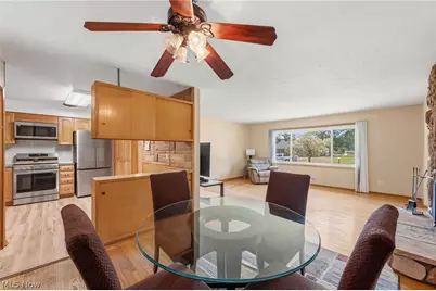 2075 Heatherlane Drive, Grandview Heights, OH 44147 - Photo 5