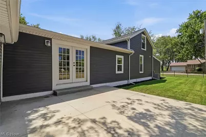 1055 Jackson Street, Vermilion, OH 44089 - Photo 27
