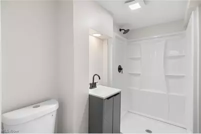16805 Milburn Avenue, Loveland, OH 44135 - Photo 27
