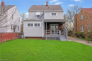 16805 Milburn Ave, Loveland, OH 44135 - Photo 3