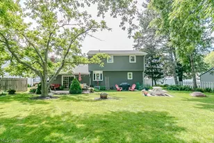 397 Connie Ct, Eastlake, OH 44095 - Photo 7