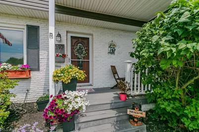 397 Connie Court, Eastlake, OH 44095 - Photo 3