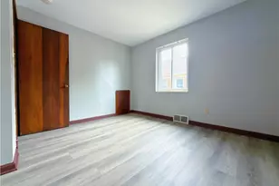 14330 Lakewood Heights Blvd, Oakwood, OH 44107 - Photo 11