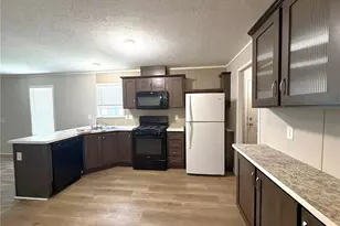 144 Virginia Ave, Elyria, OH 44035 - Photo 3