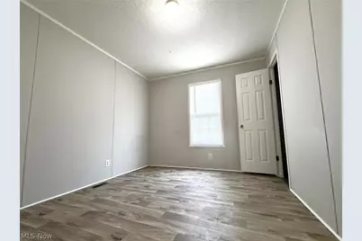 144 Virginia Avenue, Elyria, OH 44035 - Photo 21