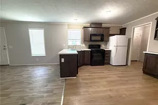 144 Virginia Ave, Elyria, OH 44035 - Photo 9