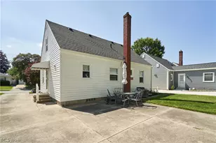 2863 11th St, Cuyahoga Falls, OH 44221 - Photo 15