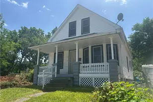 8910 Harris Ave, Loveland, OH 44104 - Photo 3