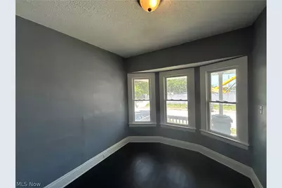 8910 Harris Avenue, Loveland, OH 44104 - Photo 9