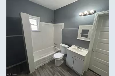 8910 Harris Avenue, Loveland, OH 44104 - Photo 23