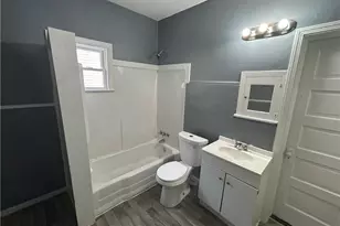8910 Harris Ave, Loveland, OH 44104 - Photo 23