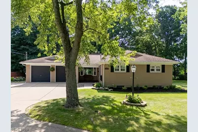 3400 NE Beverly Avenue, Canton, OH 44714 - Photo 1