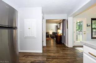 3400 NE Beverly Ave, Canton, OH 44714 - Photo 9