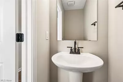 3528 Bushwillow Drive, Green, OH 44685 - Photo 15