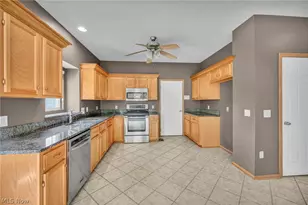 4874 Gateway Dr, Medina, OH 44256 - Photo 13