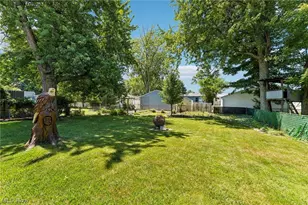 310 Bayshore Dr, Eastlake, OH 44095 - Photo 45