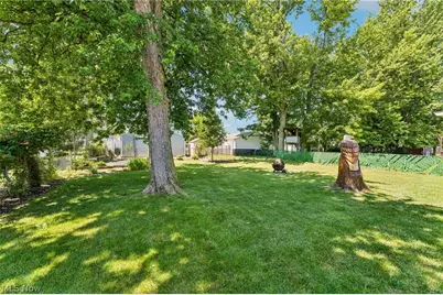 310 Bayshore Drive, Eastlake, OH 44095 - Photo 43