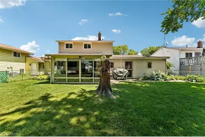 310 Bayshore Drive, Eastlake, OH 44095 - Photo 47