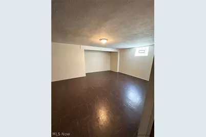 735 Maurine Drive, Columbus, OH 43228 - Photo 11
