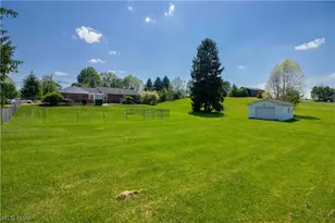 10381 Portage St NW, Canal Fulton, OH 44614 - Photo 17