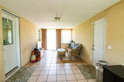 10381 Portage Street NW, Canal Fulton, OH 44614 - Photo 7
