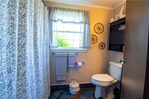 10381 Portage St NW, Canal Fulton, OH 44614 - Photo 15