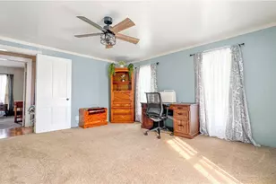 418 E Tuscarawas Ave, Gnadenhutten, OH 44629 - Photo 33