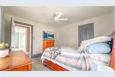 418 E Tuscarawas Avenue, Gnadenhutten, OH 44629 - Photo 25