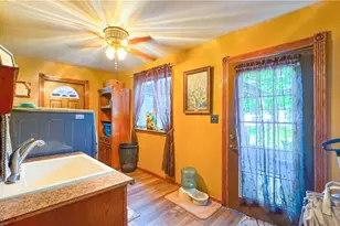 418 E Tuscarawas Ave, Gnadenhutten, OH 44629 - Photo 19