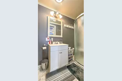 418 E Tuscarawas Avenue, Gnadenhutten, OH 44629 - Photo 29