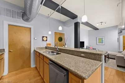 3200 Franklin Boulevard #204, Loveland, OH 44113 - Photo 11