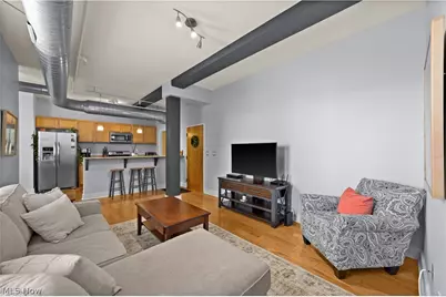3200 Franklin Boulevard #204, Loveland, OH 44113 - Photo 7
