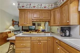 17590 Vermont St, Grafton, OH 44044 - Photo 15