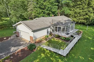 17590 Vermont St, Grafton, OH 44044 - Photo 3