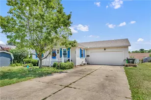 384 25th St NW, Massillon, OH 44647 - Photo 3