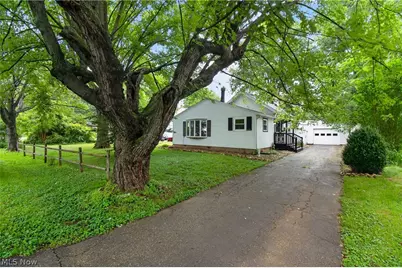 4185 Beckel Avenue NE, Sandyville, OH 44643 - Photo 3