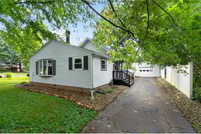 4185 Beckel Avenue NE, Sandyville, OH 44643 - Photo 1