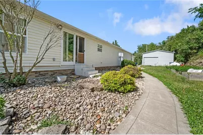 7022 Bluebird Road NW, East Canton, OH 44730 - Photo 31