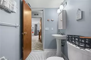 6330 Greenwood, Sagamore Hills, OH 44067 - Photo 23