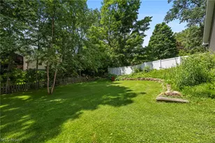 220 N Hambden St, Chardon, OH 44024 - Photo 39