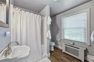 220 N Hambden St, Chardon, OH 44024 - Photo 17