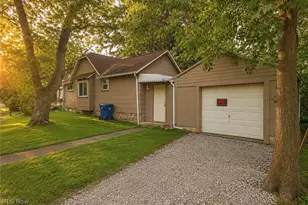 168 Killian Rd, Coventry, OH 44319 - Photo 25