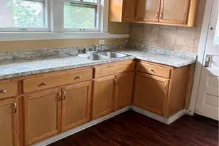 11805 Iowa Ave, Loveland, OH 44108 - Photo 9