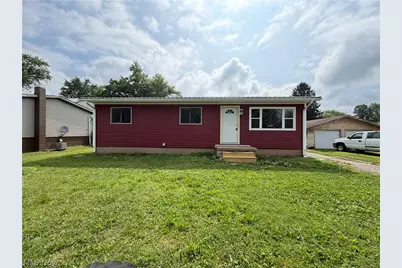 591 Chestnut Street, Newcomerstown, OH 43832 - Photo 1