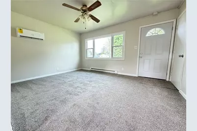 591 Chestnut Street, Newcomerstown, OH 43832 - Photo 7