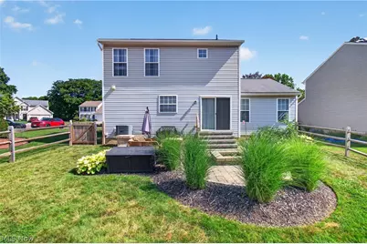 1938 Northgate Circle, Akron, OH 44320 - Photo 25