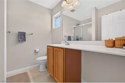 1938 Northgate Circle, Akron, OH 44320 - Photo 17